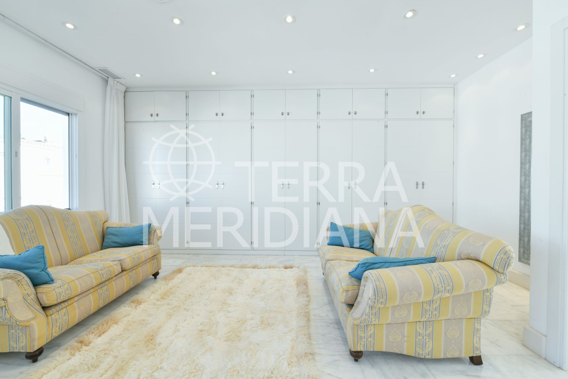Town House in Marbellamar, Marbella