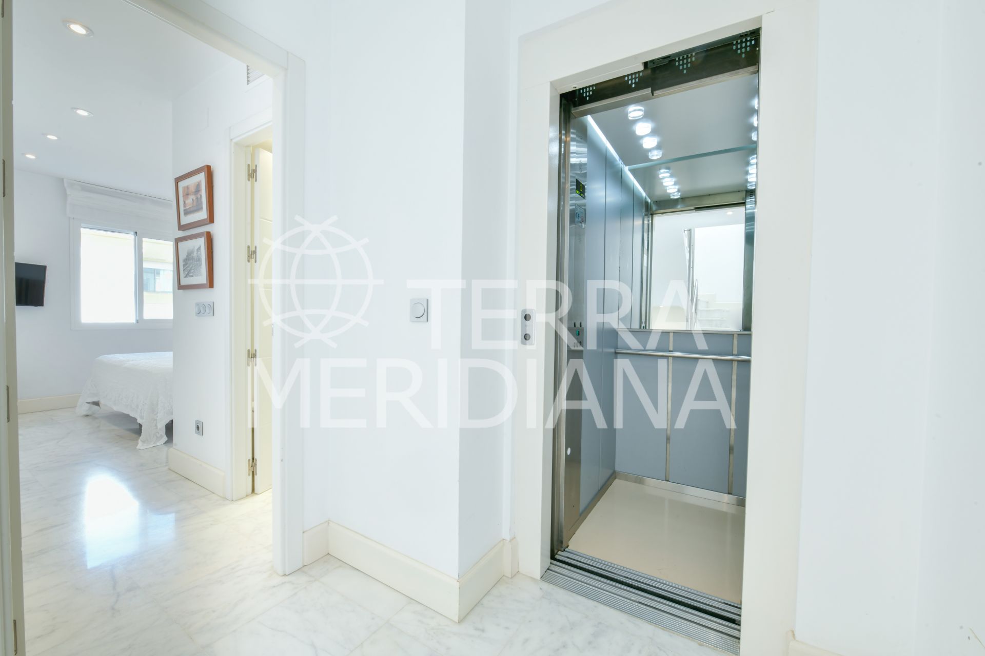 Town House in Marbellamar, Marbella