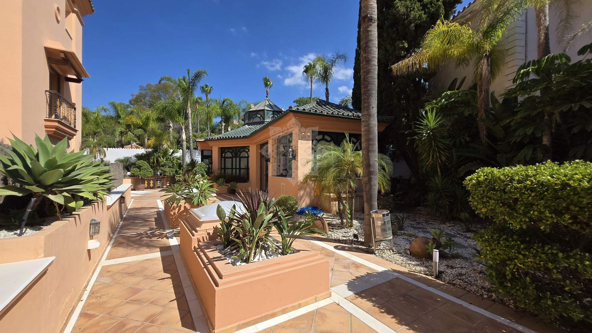 Apartamento Planta Baja en Casa Nova, Marbella