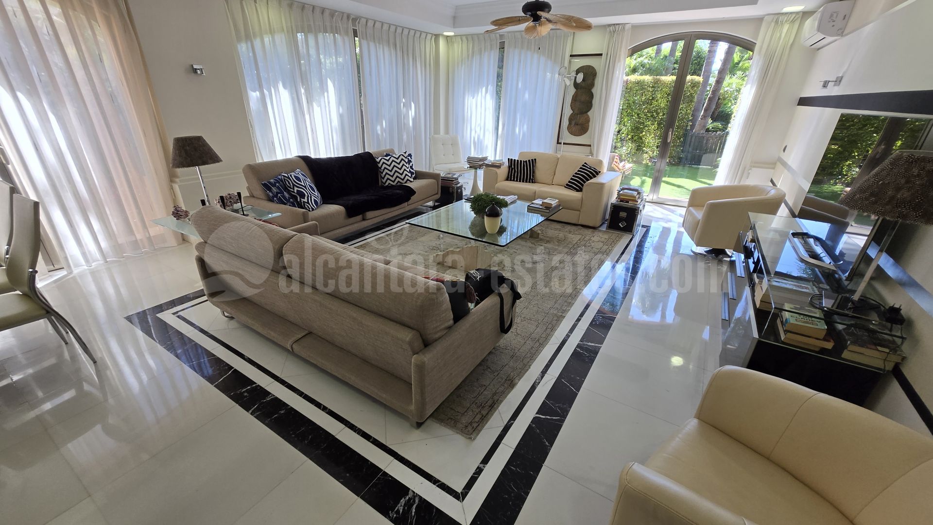Ground Floor Apartment in Casa Nova, Marbella