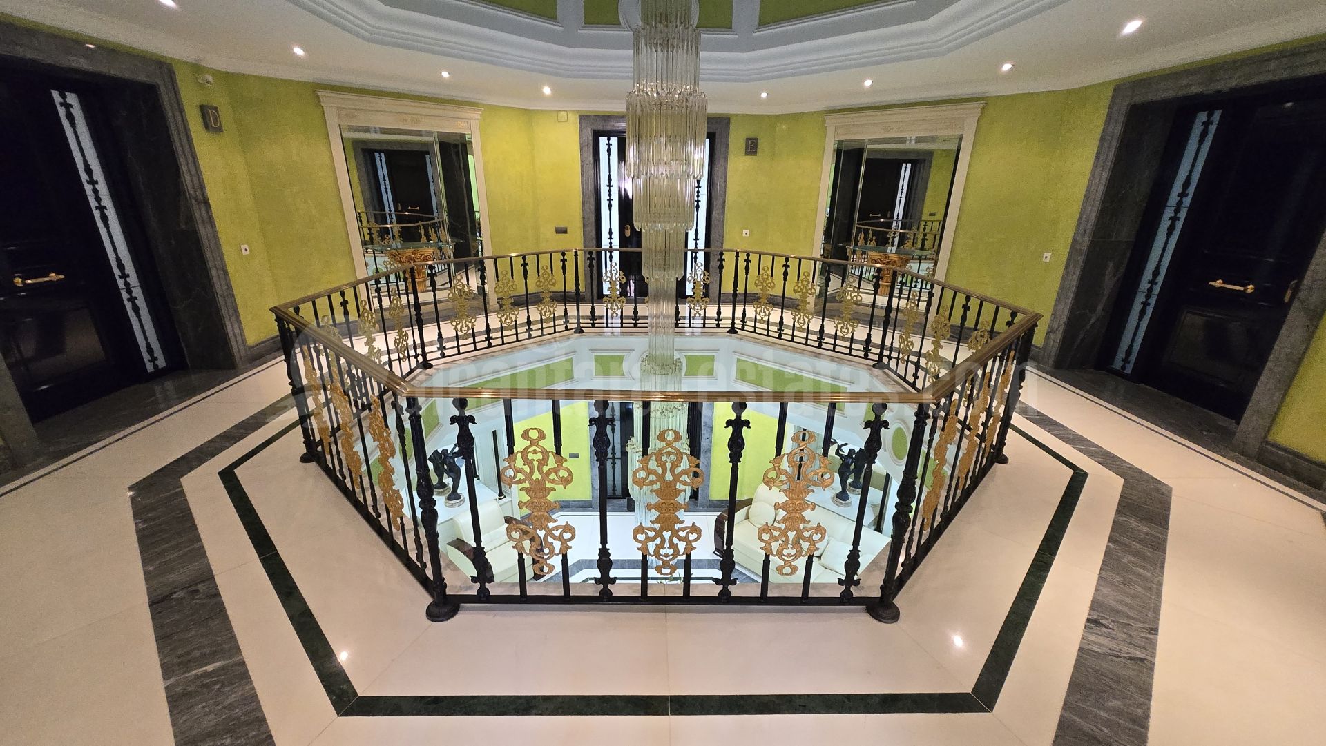 Ground Floor Apartment in Casa Nova, Marbella