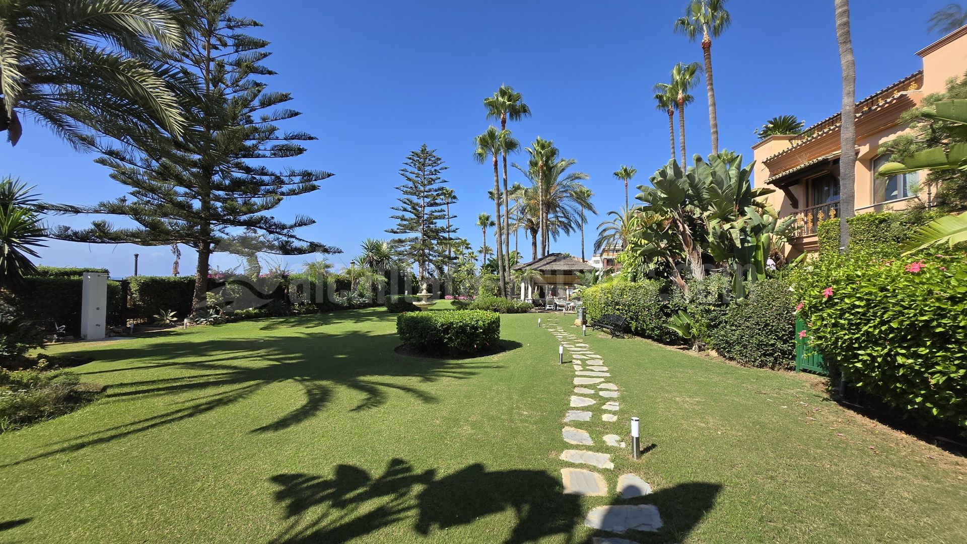 Ground Floor Apartment in Casa Nova, Marbella