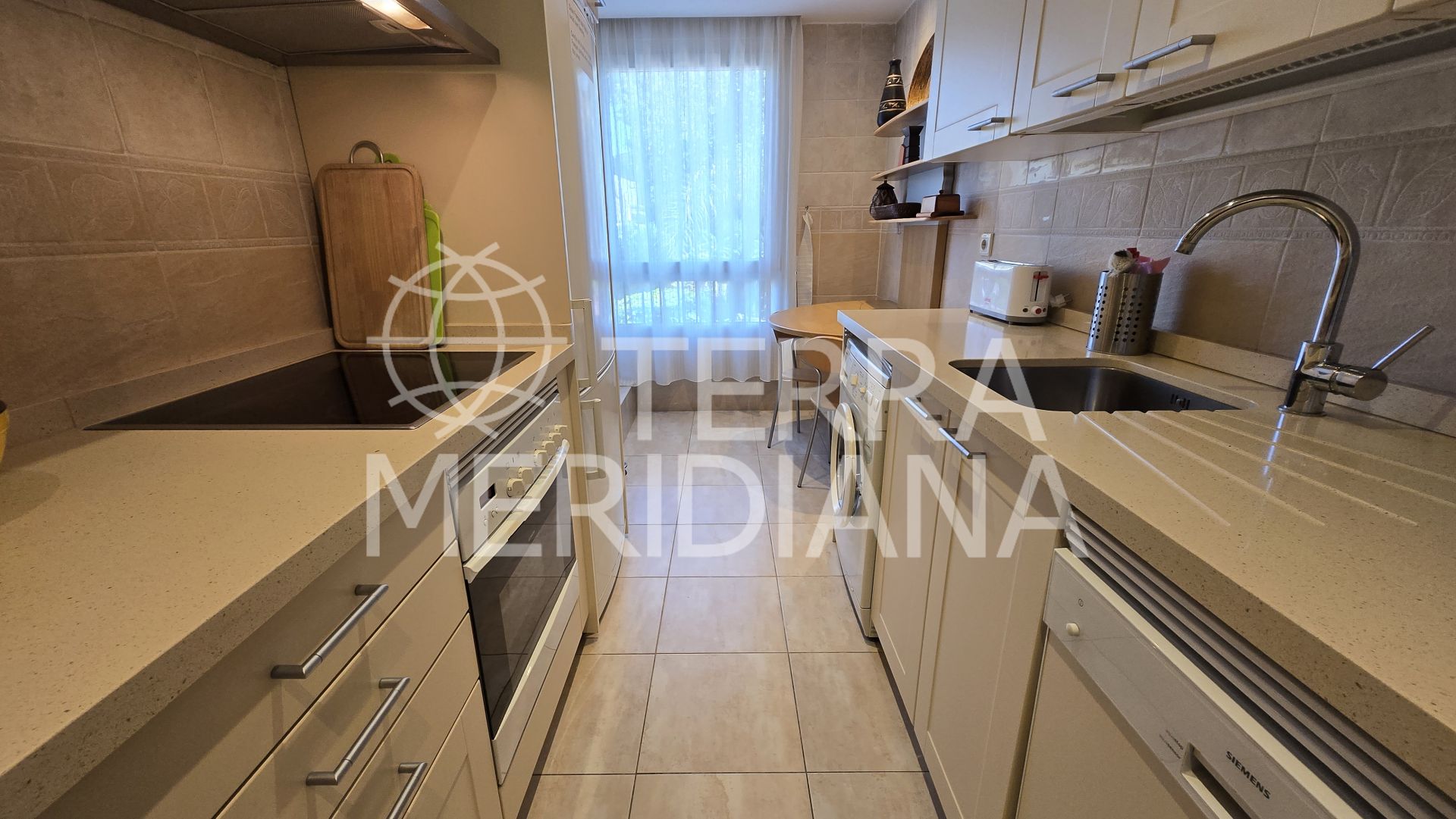 Apartment in Las Cañas Beach, Marbella