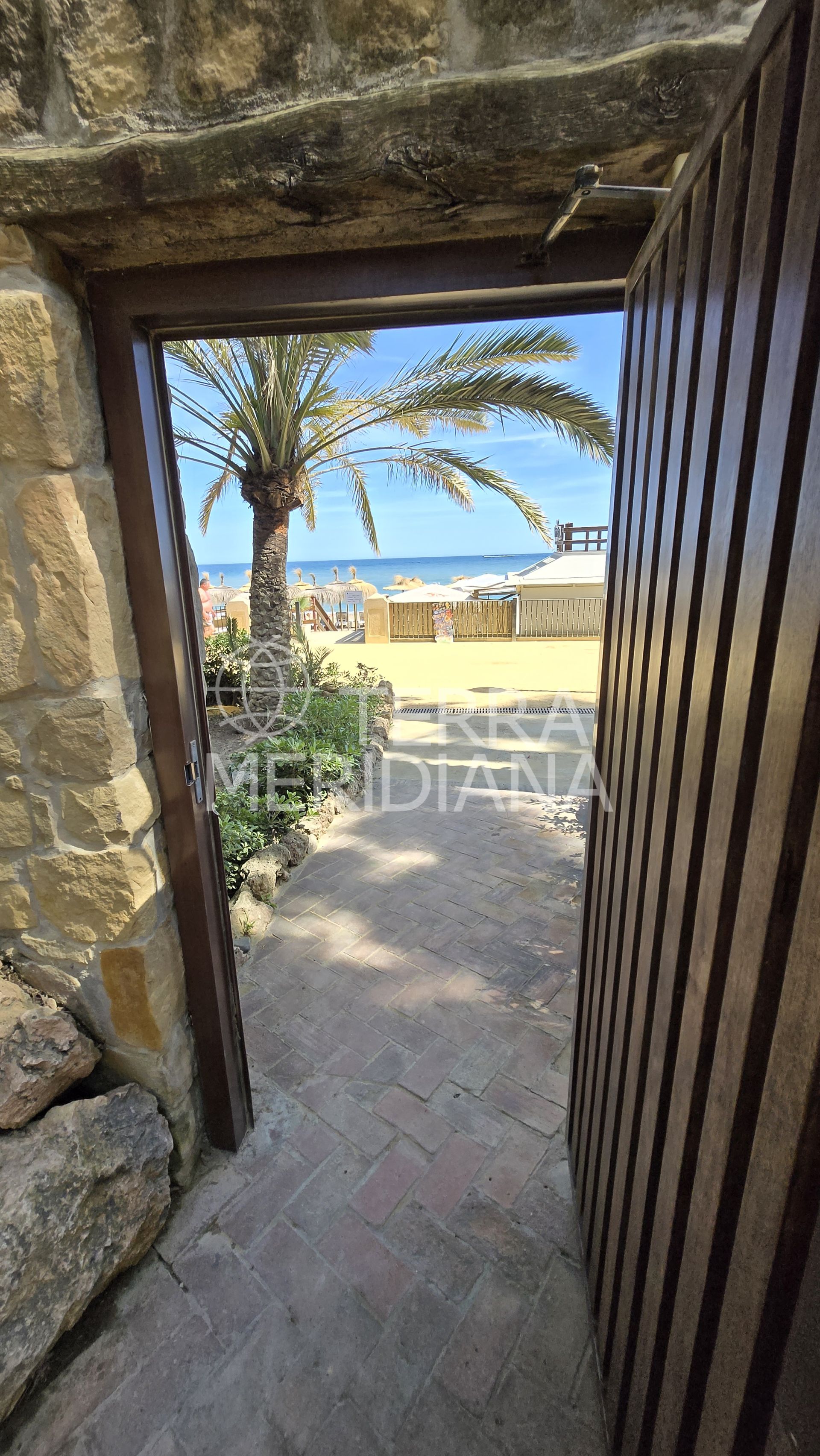 Apartment in Las Cañas Beach, Marbella