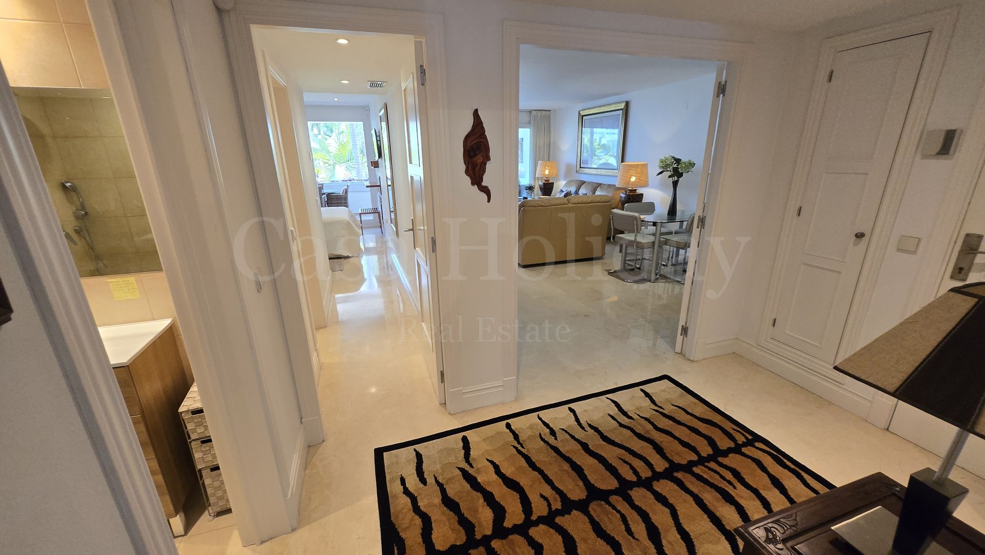 Apartamento en Las Cañas Beach, Marbella