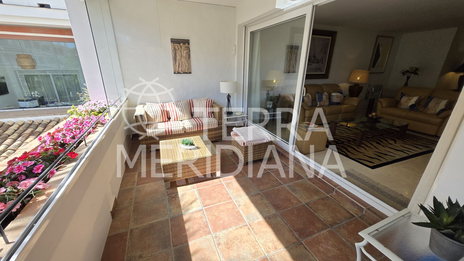 Apartment in Las Cañas Beach, Marbella