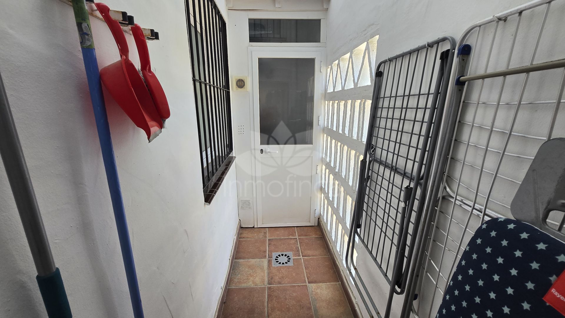 Apartamento en Las Cañas Beach, Marbella