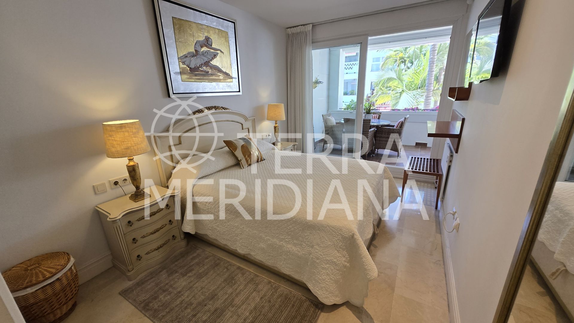Apartment in Las Cañas Beach, Marbella