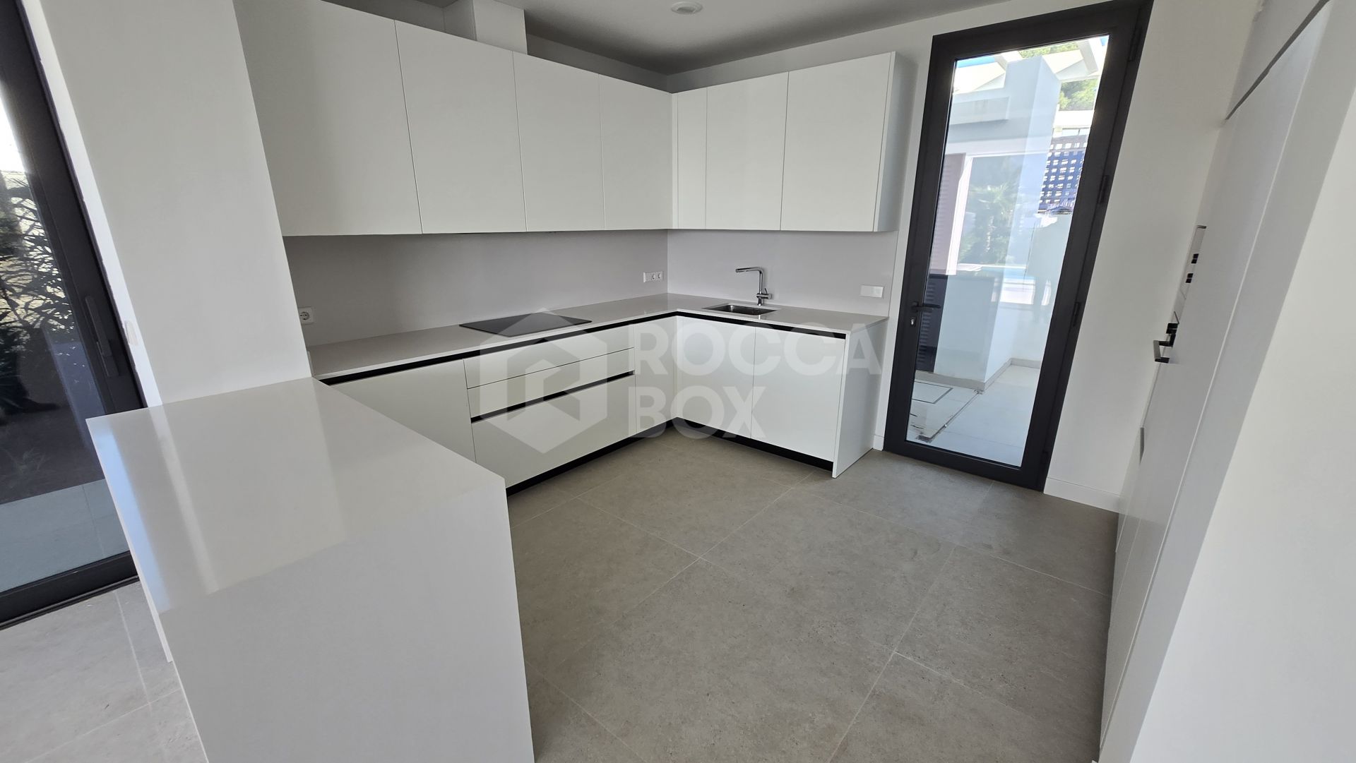 Exquisite Four-Bedroom Luxury Villa in La Finca de Marbella, Marbella East