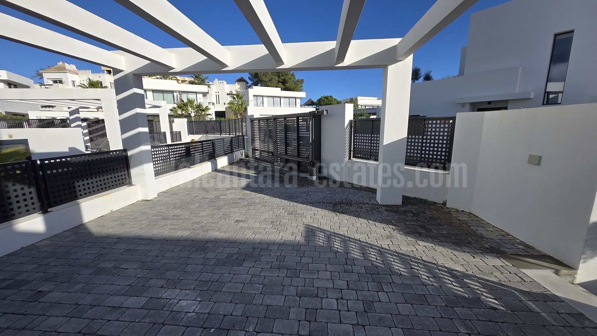 Villa en La Finca de Marbella, Marbella