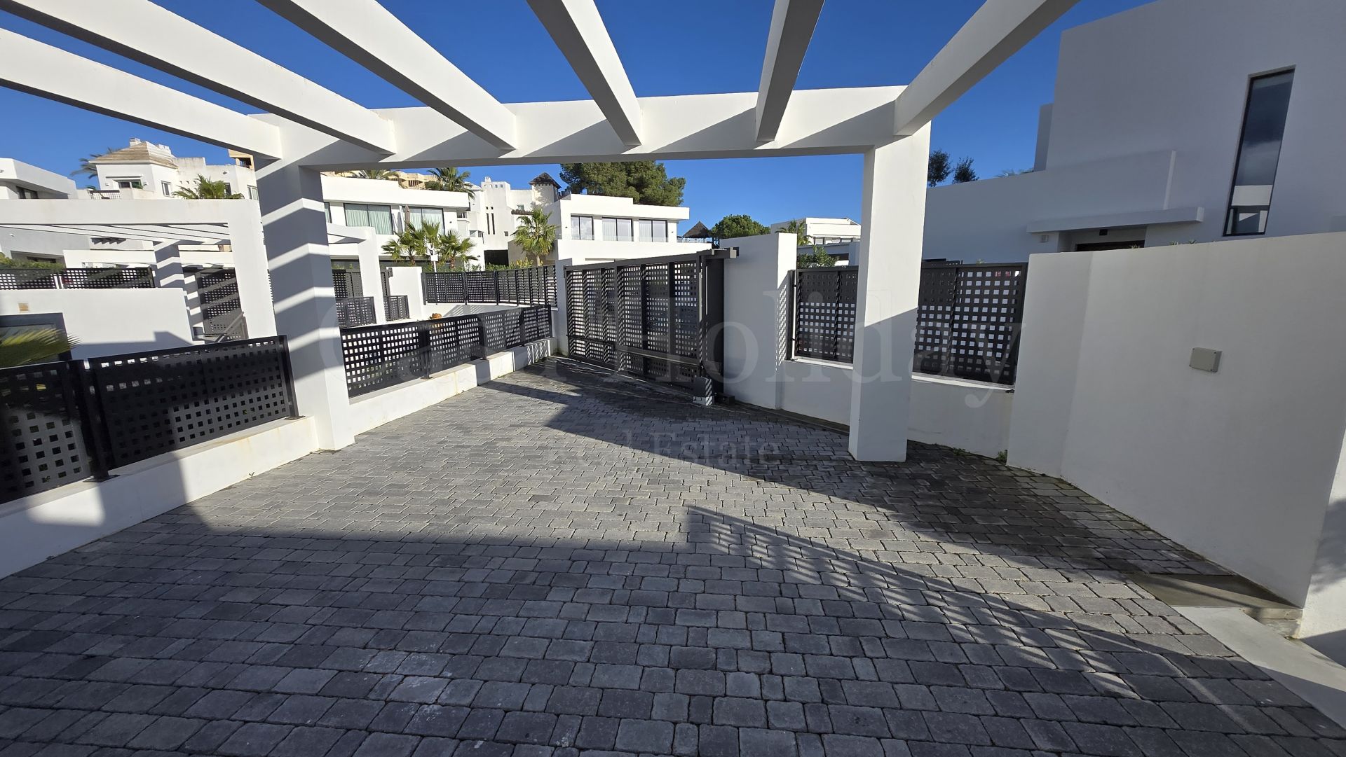 Villa en La Finca de Marbella, Marbella