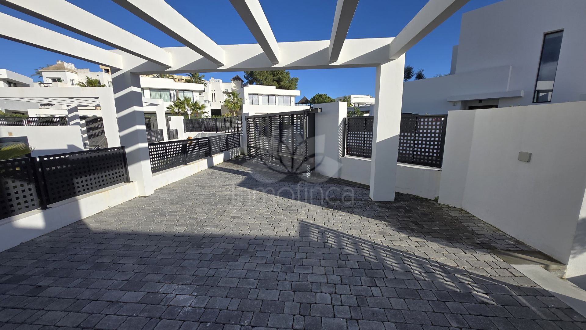 Villa in La Finca de Marbella, Marbella