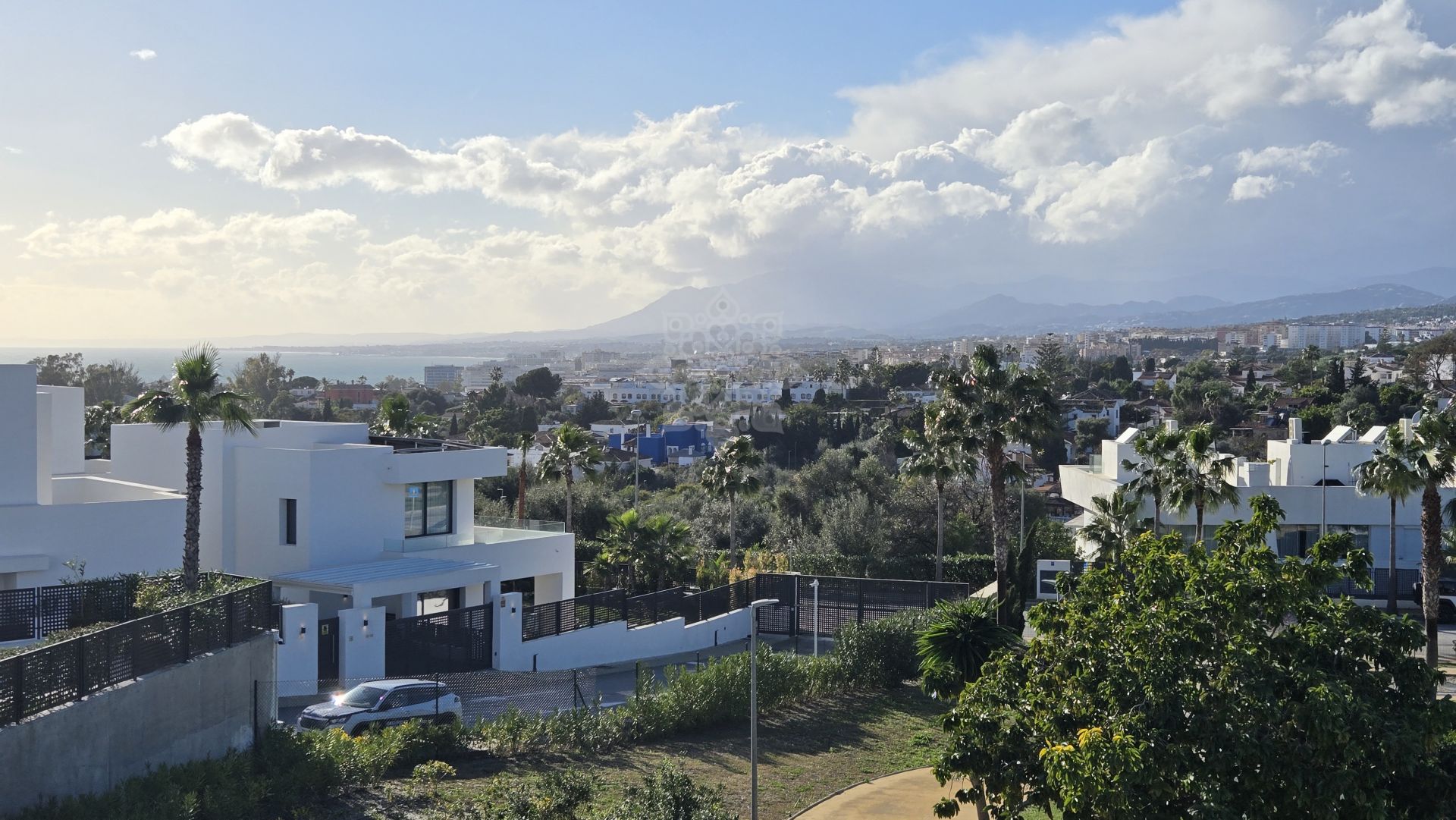 Villa in La Finca de Marbella, Marbella