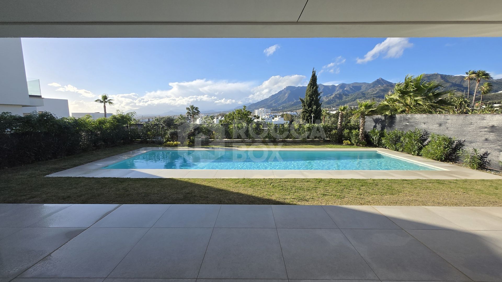 Exquisite Four-Bedroom Luxury Villa in La Finca de Marbella, Marbella East