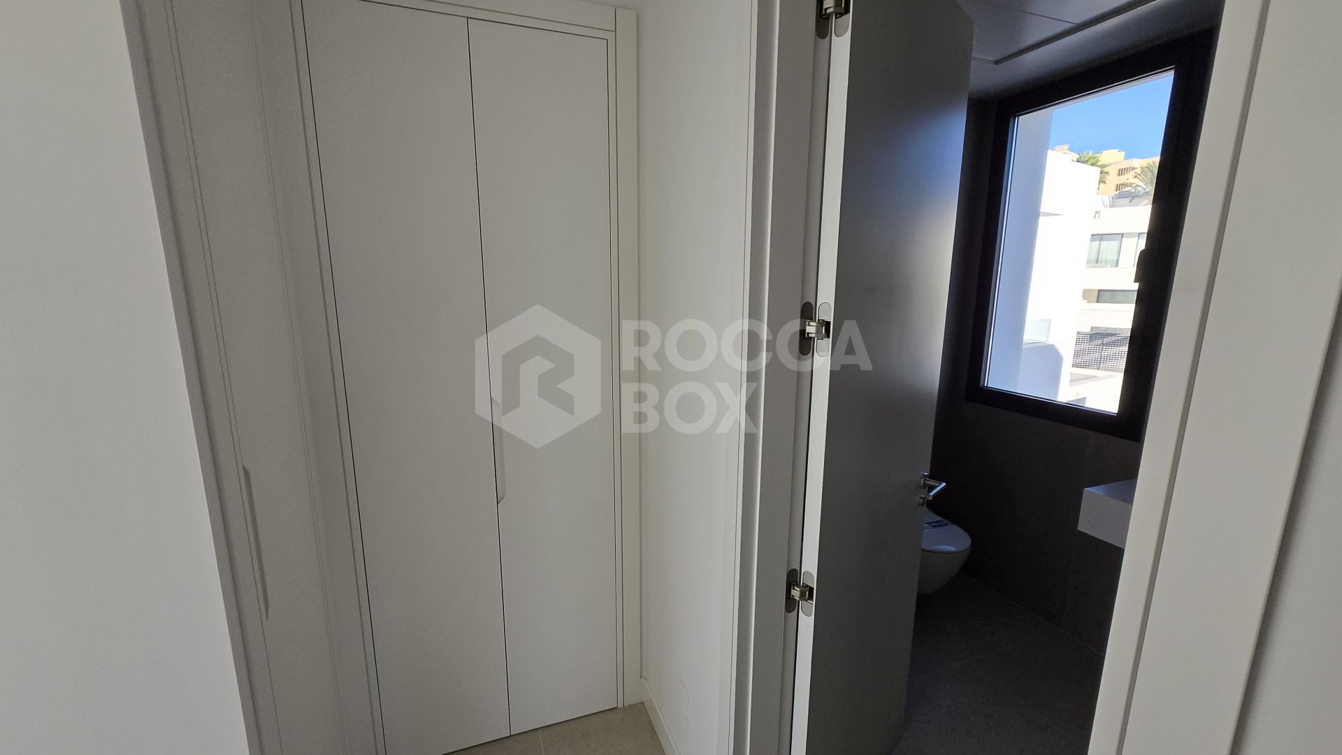 Exquisite Four-Bedroom Luxury Villa in La Finca de Marbella, Marbella East