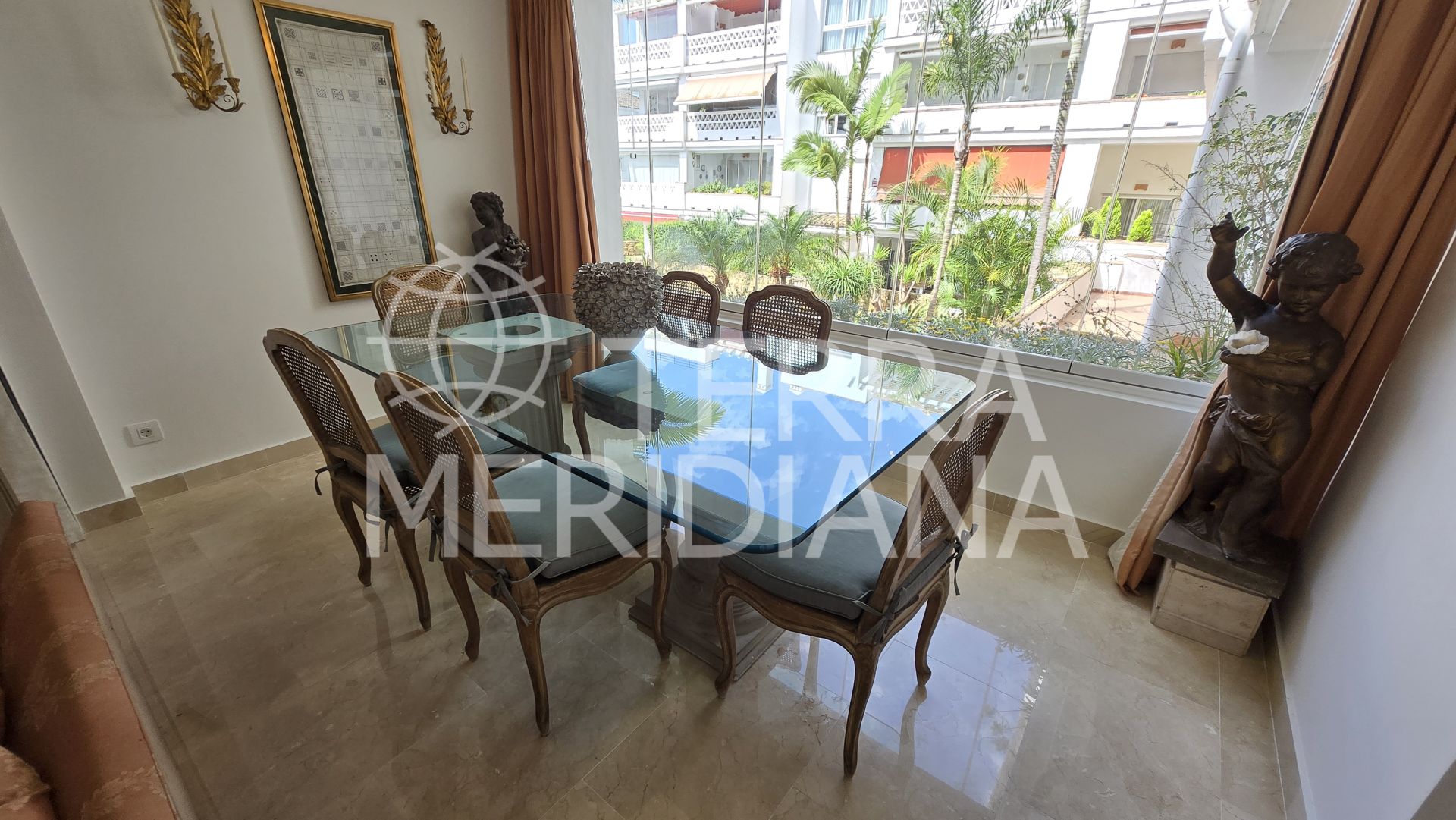 Apartment in Las Cañas Beach, Marbella