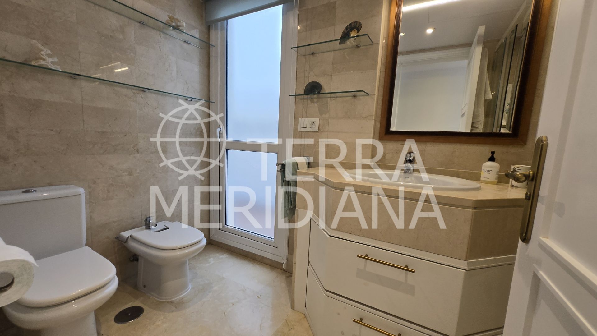 Apartment in Las Cañas Beach, Marbella