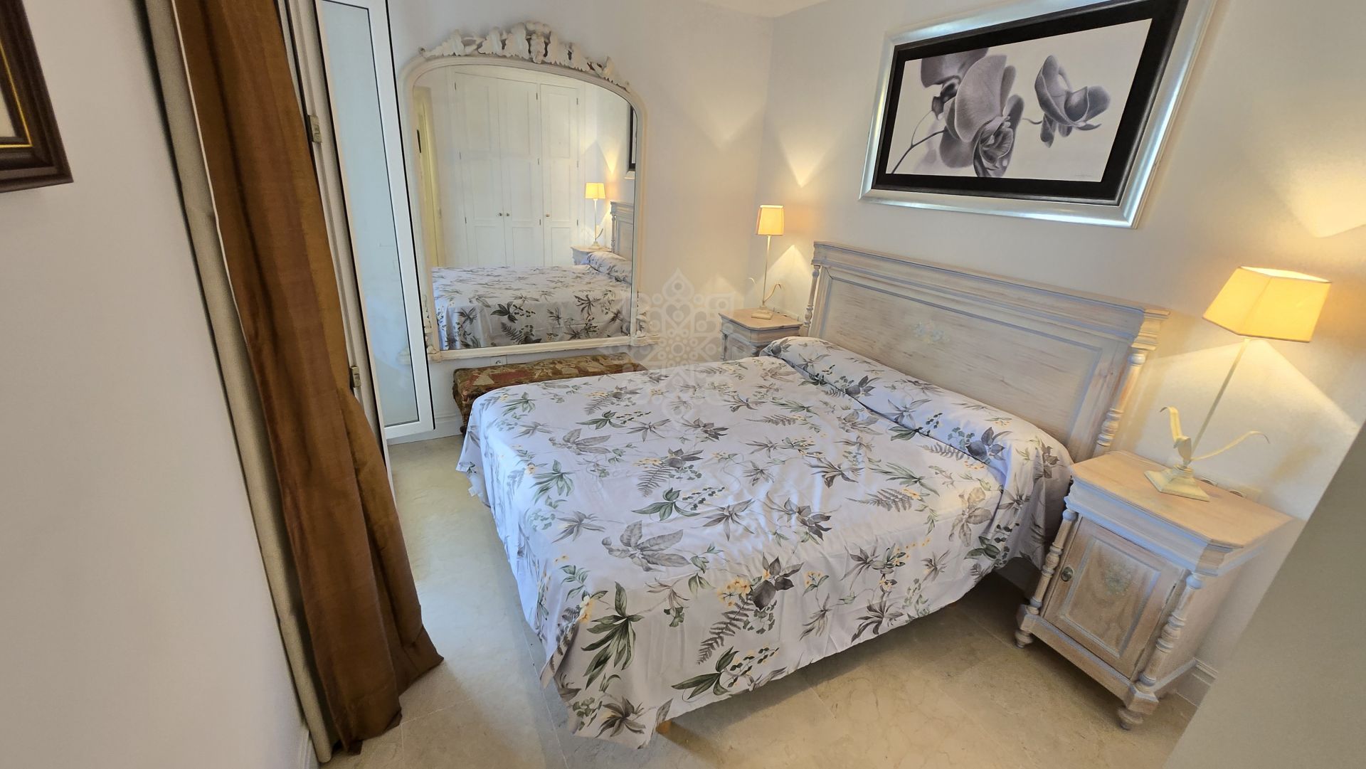 Apartment in Las Cañas Beach, Marbella