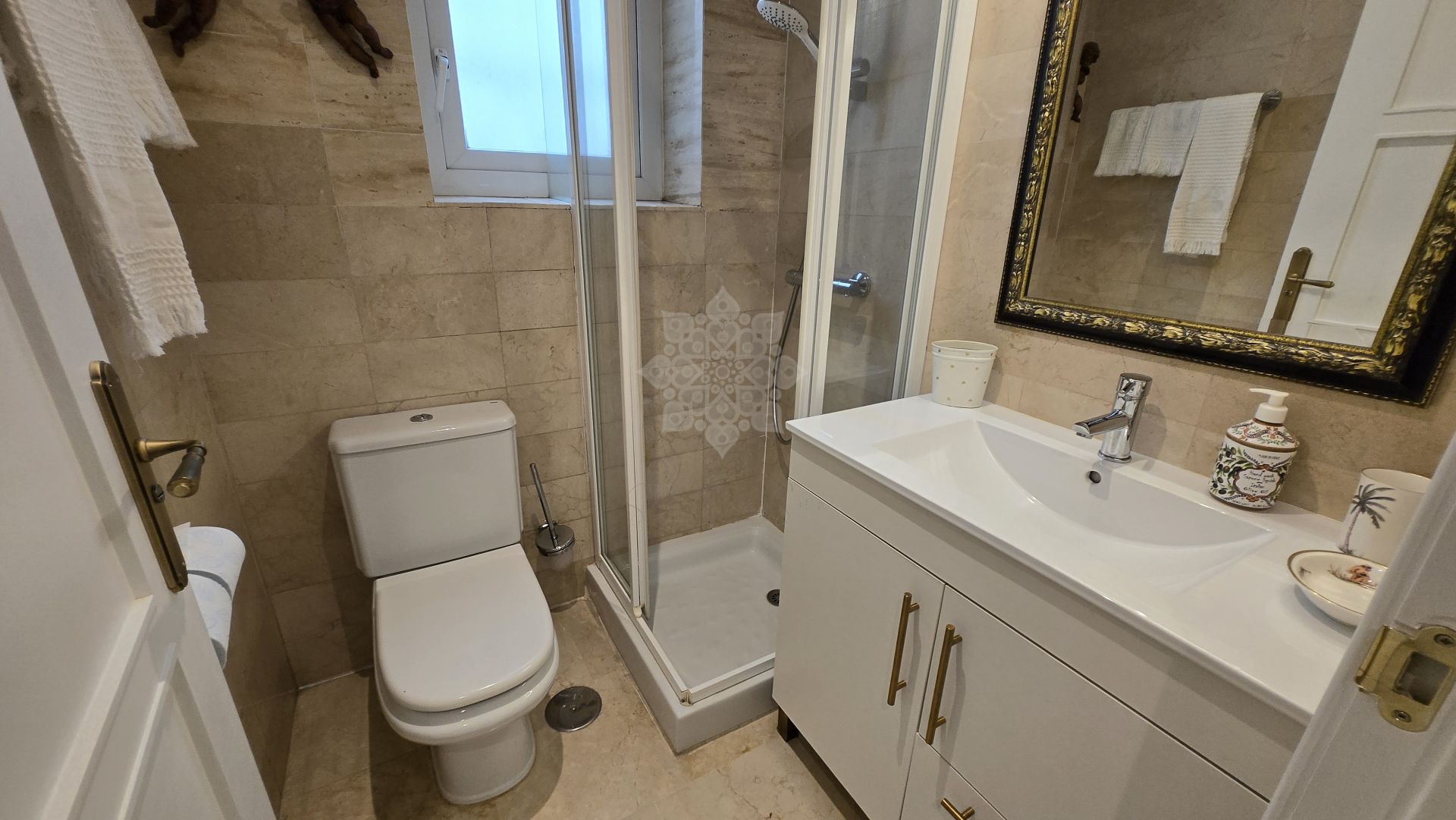 Apartment in Las Cañas Beach, Marbella