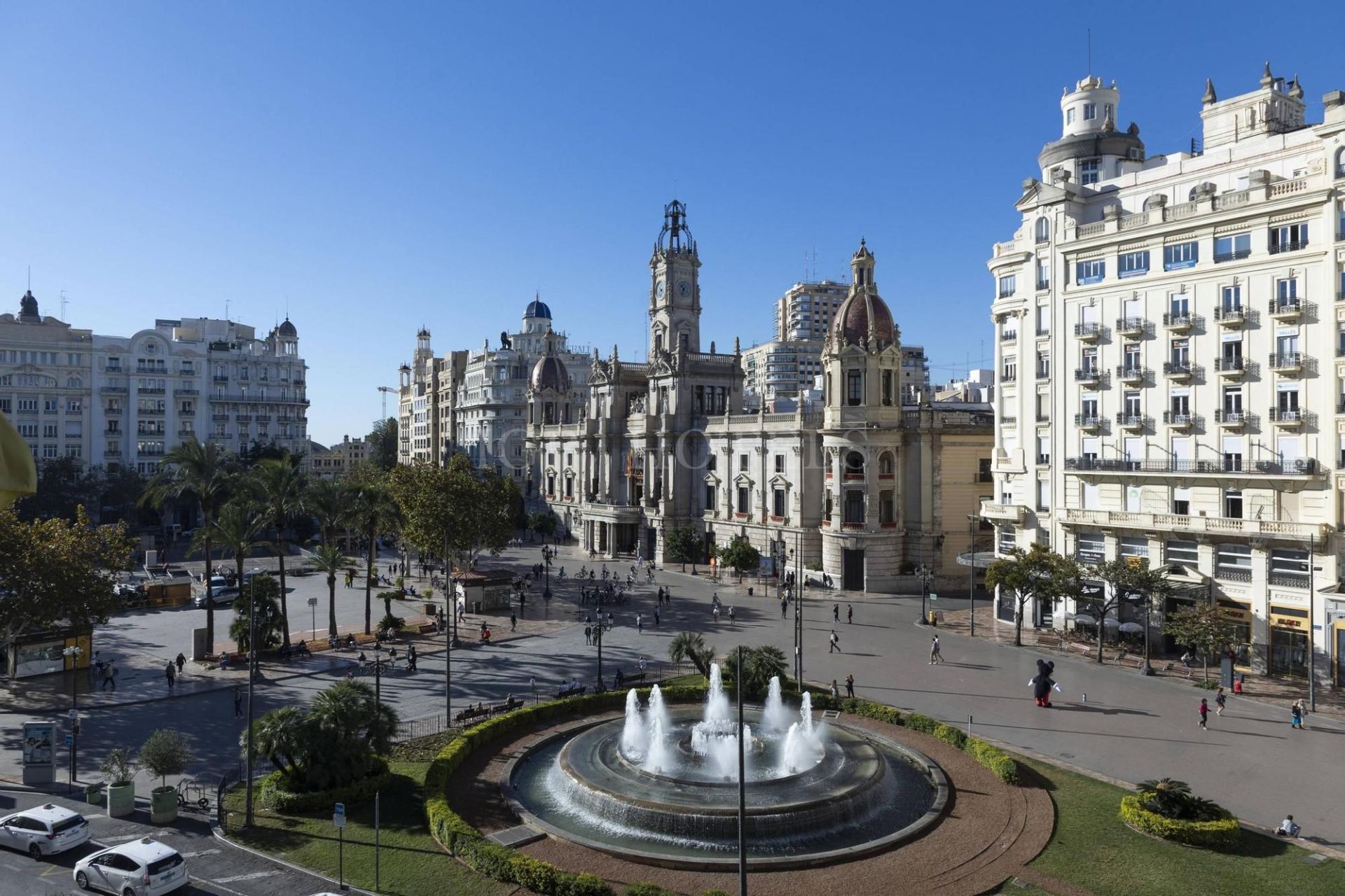 Building for sale in Valencia