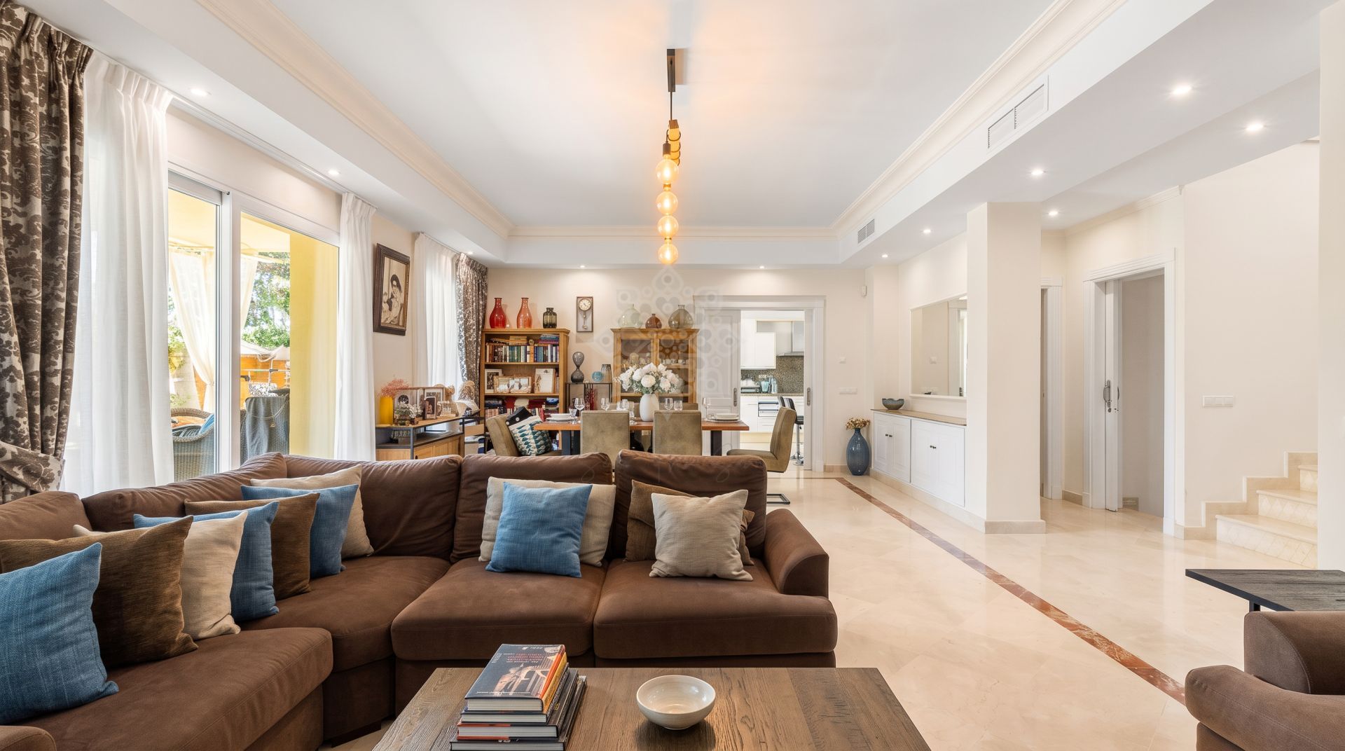 Villa in Nueva Andalucia, Marbella