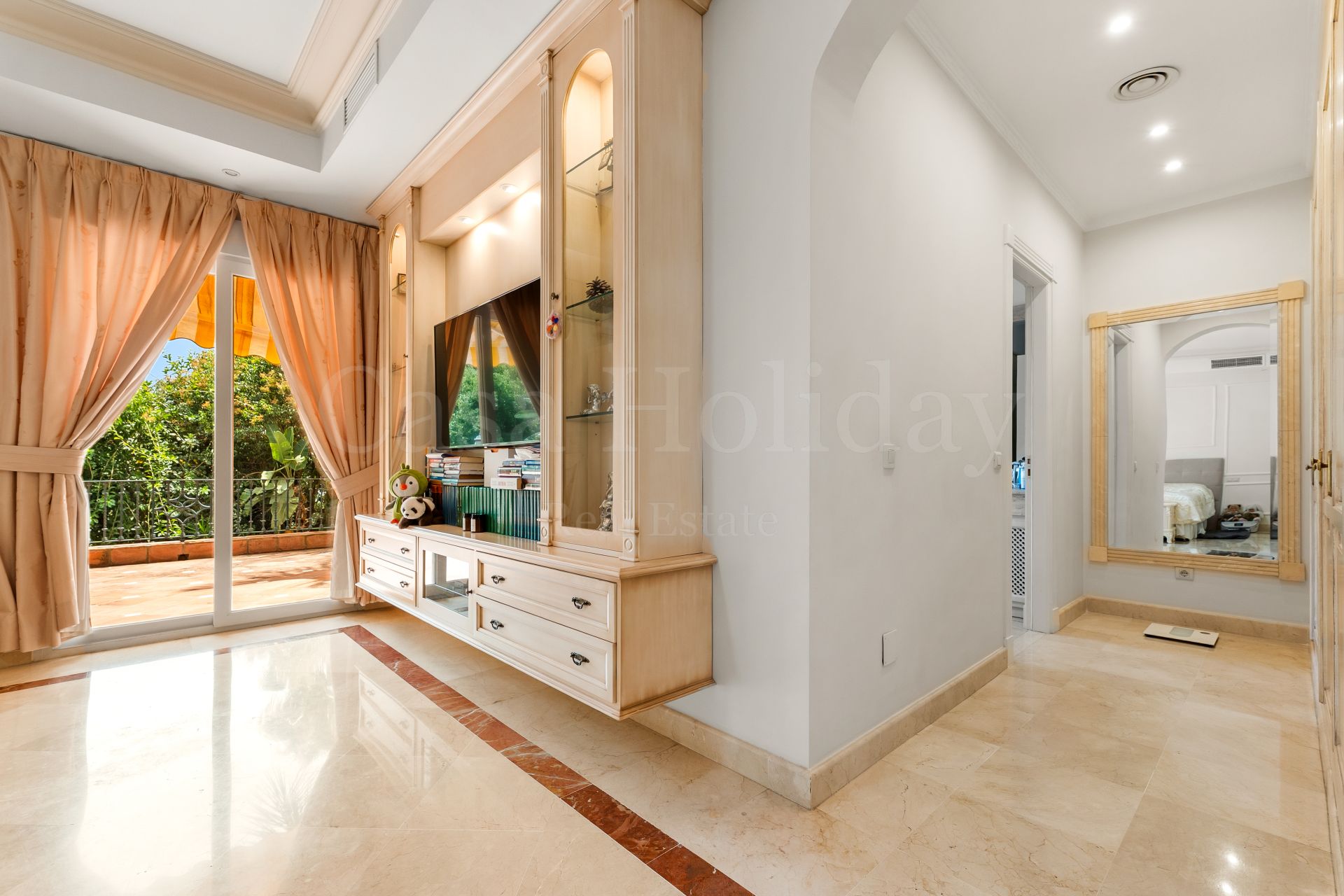 Villa in Nueva Andalucia, Marbella