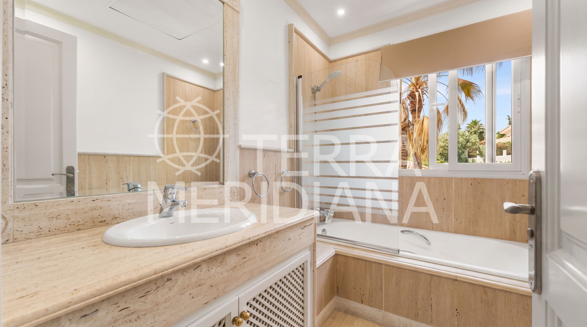 Villa in Nueva Andalucia, Marbella