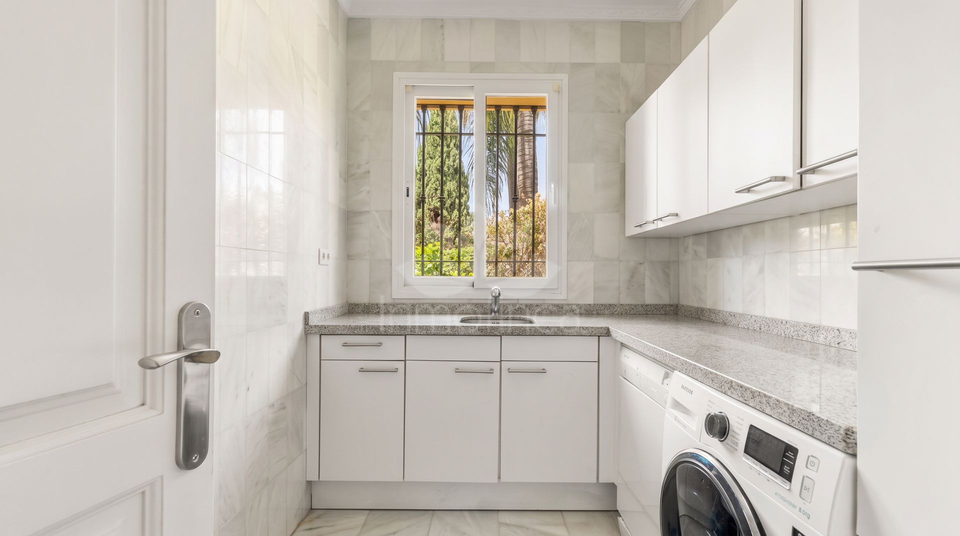Villa in Nueva Andalucia, Marbella