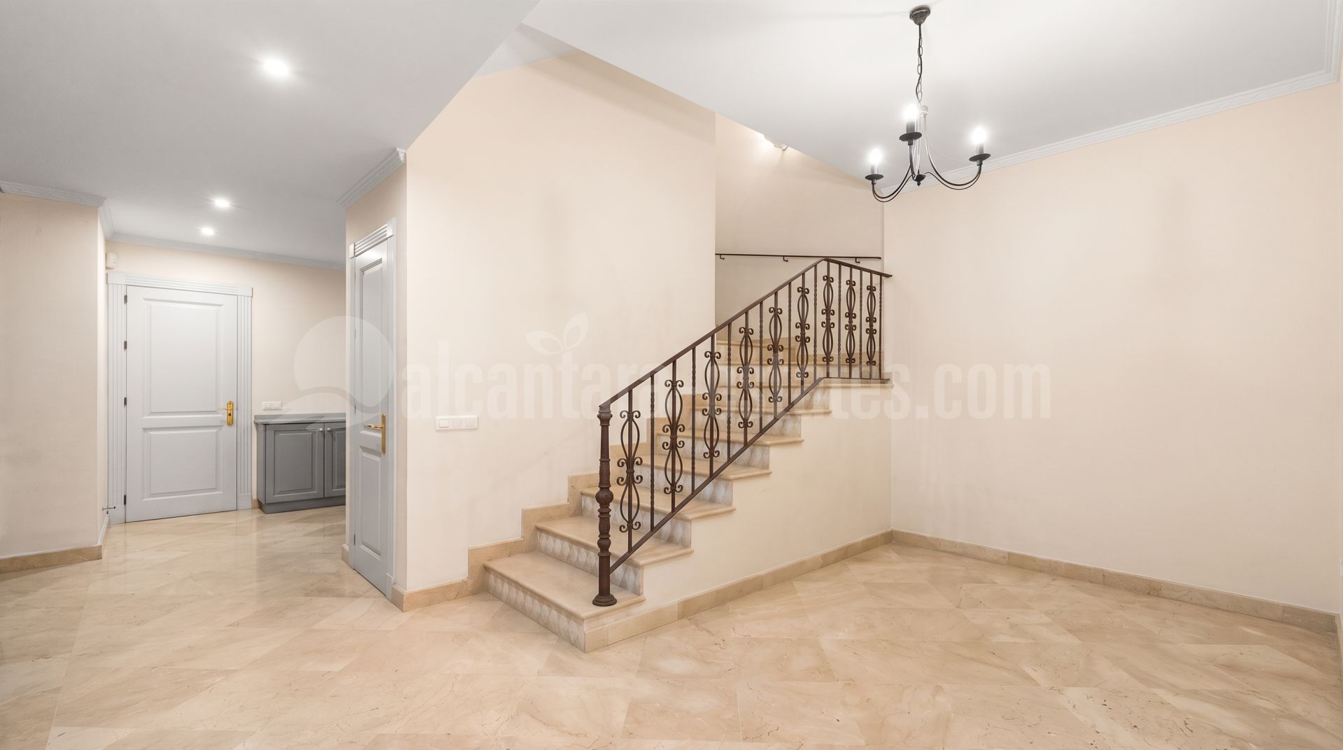 Villa en Nueva Andalucia, Marbella
