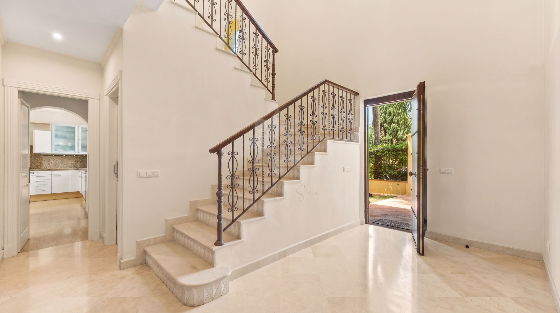Villa in Nueva Andalucia, Marbella