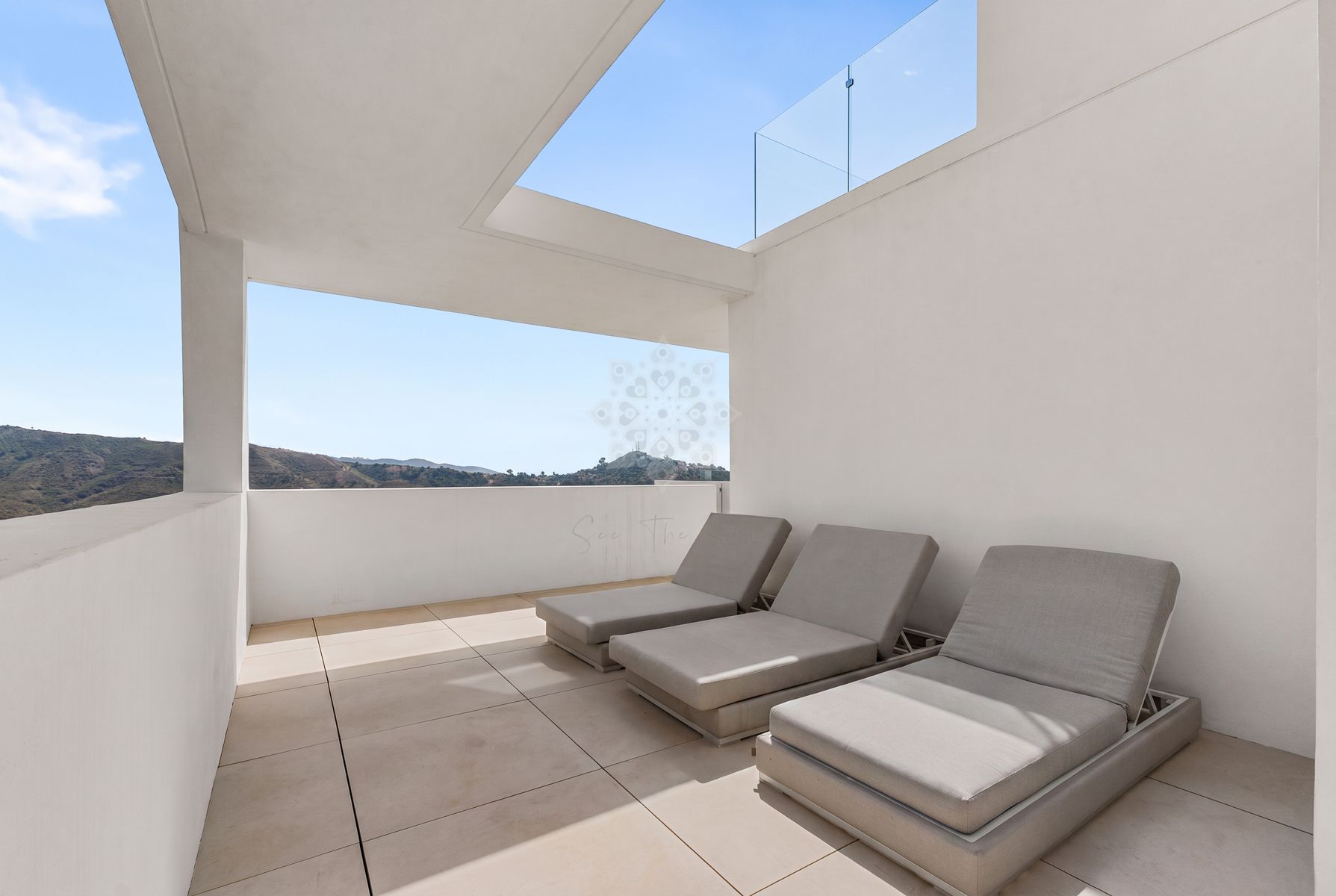 Atico Duplex en Palo Alto, Ojen