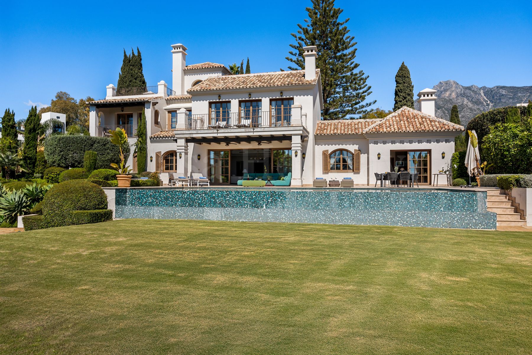 Villa en La Carolina, Marbella
