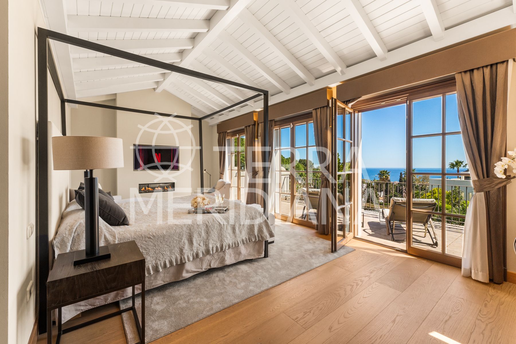 Villa in La Carolina, Marbella