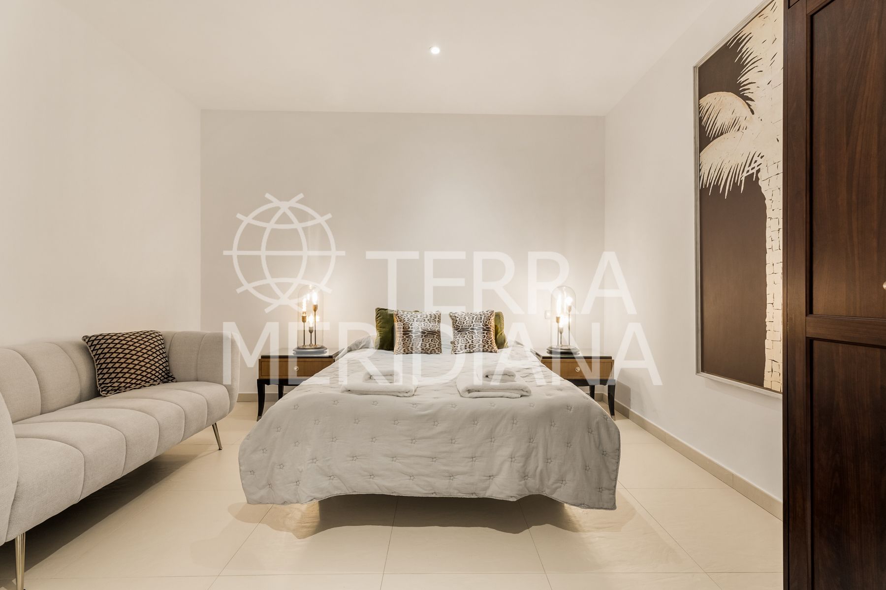 Villa in La Carolina, Marbella
