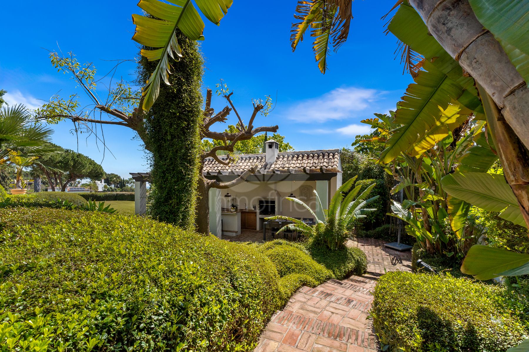 Villa in La Carolina, Marbella