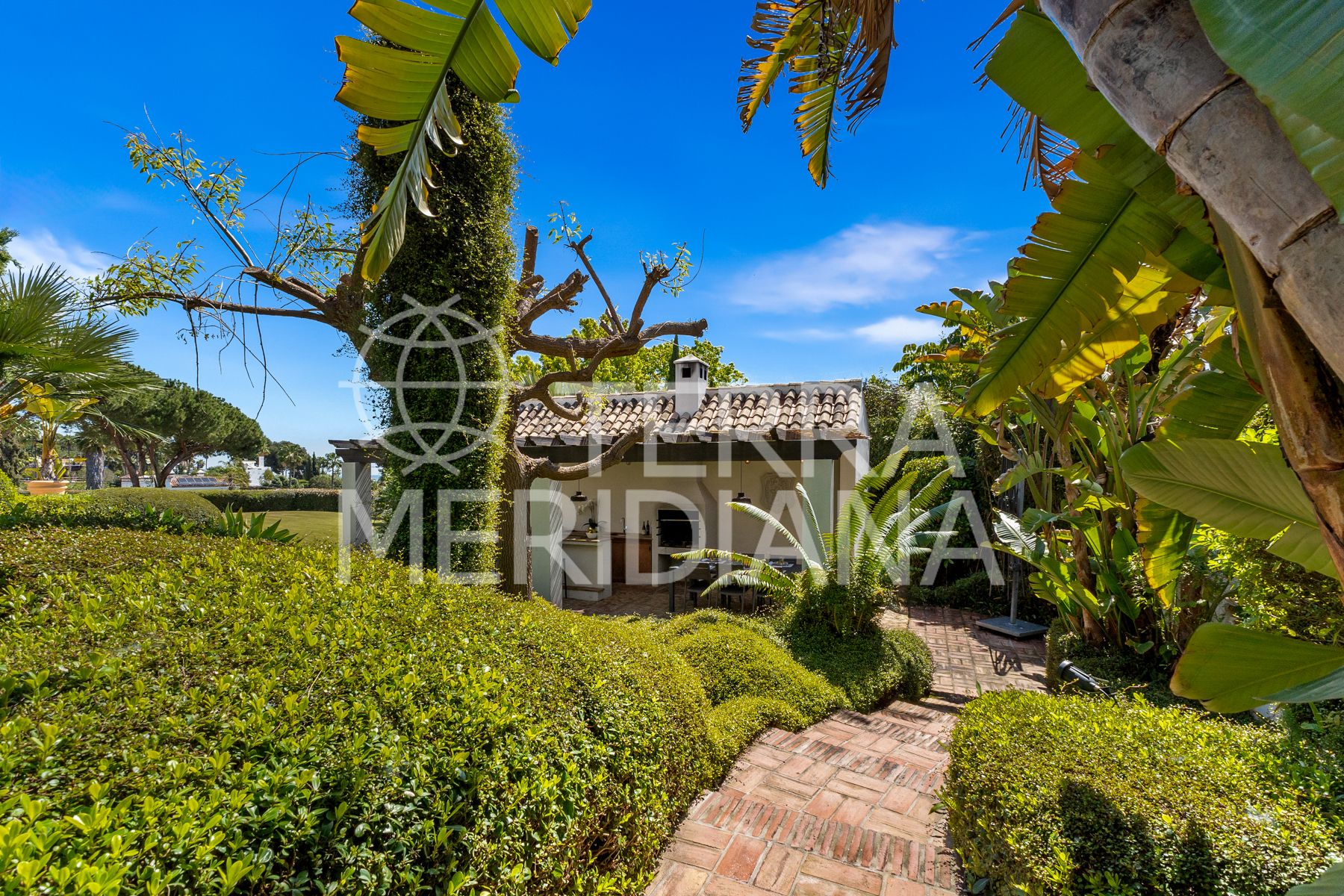 Villa in La Carolina, Marbella