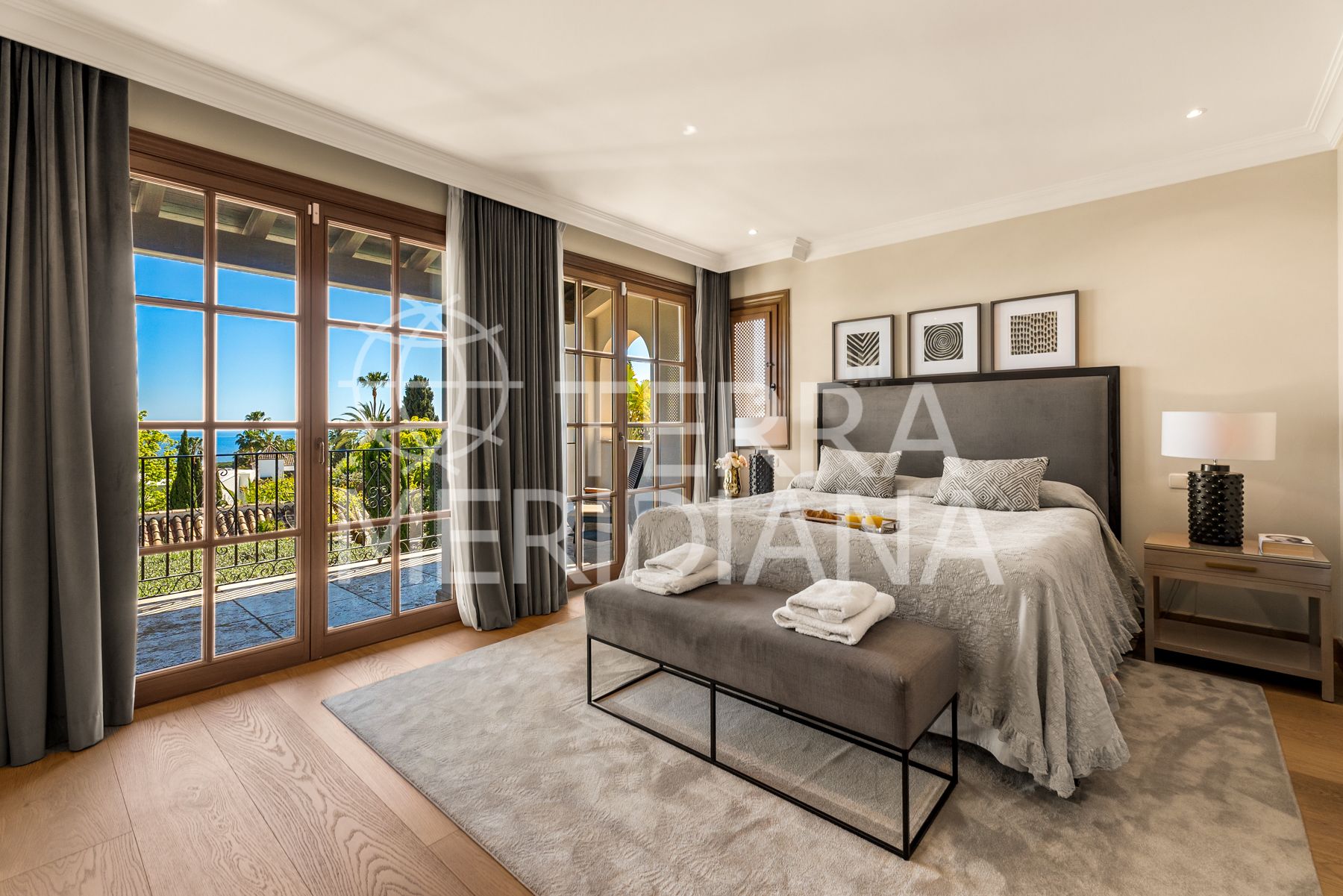 Villa in La Carolina, Marbella