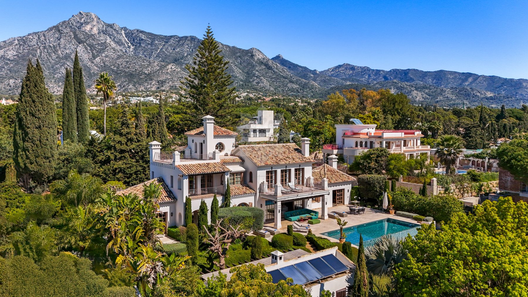 Villa en La Carolina, Marbella