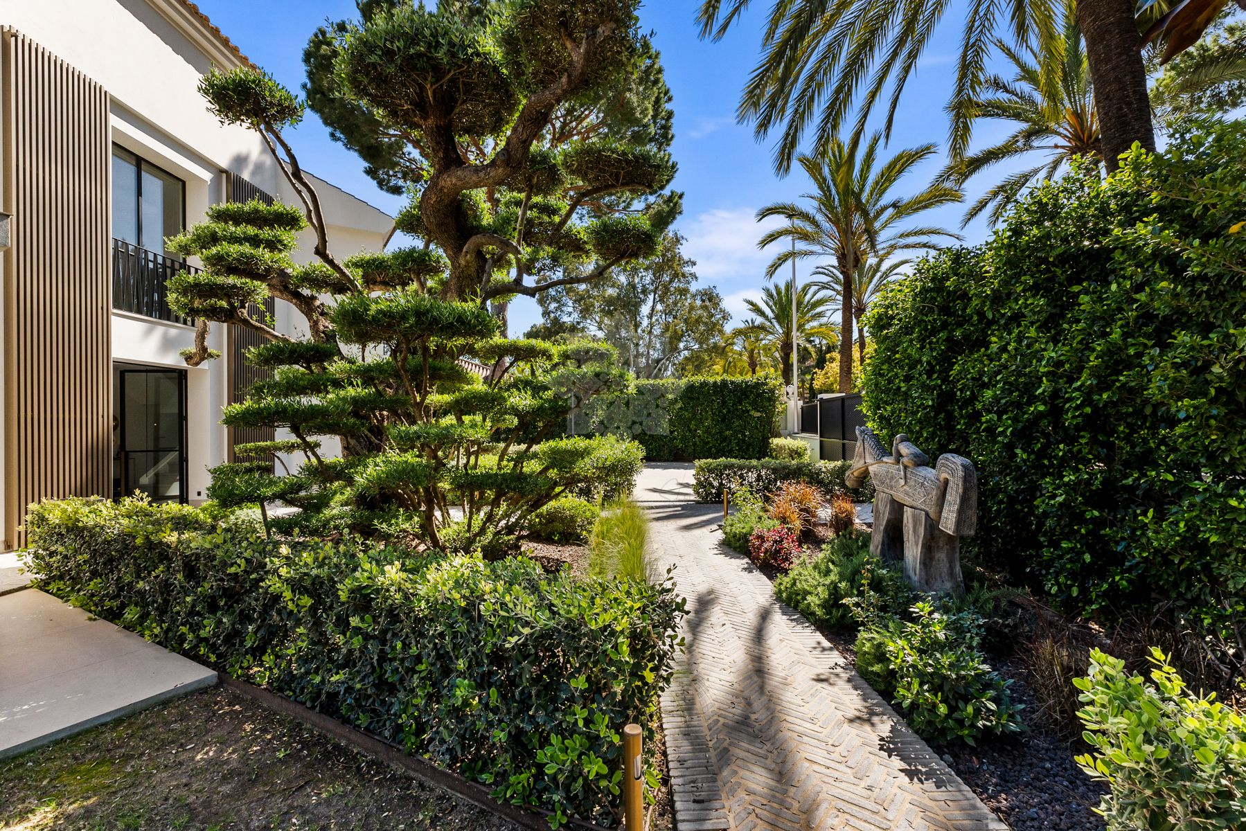 Villa en Los Monteros Playa, Marbella