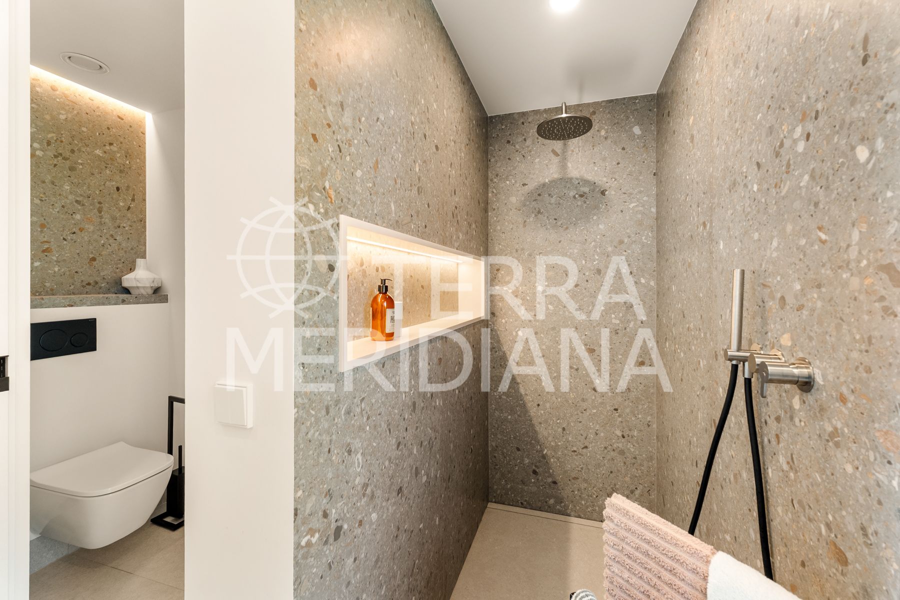 Villa in Los Monteros Playa, Marbella