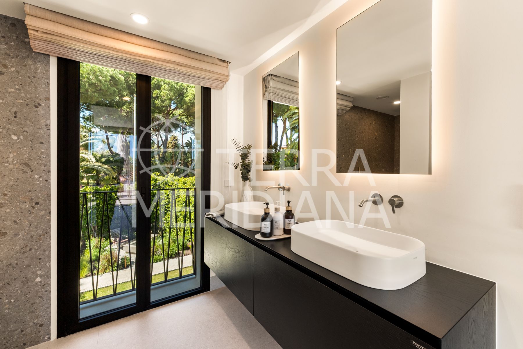 Villa in Los Monteros Playa, Marbella