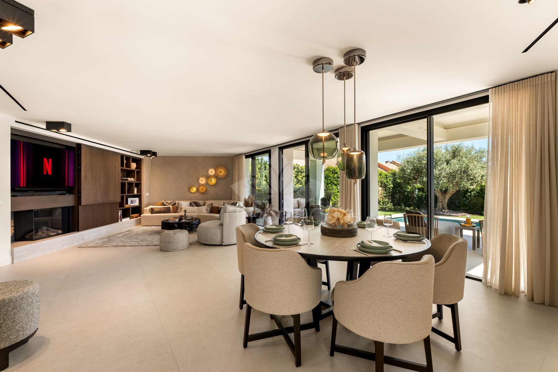 Villa in Los Monteros Playa, Marbella