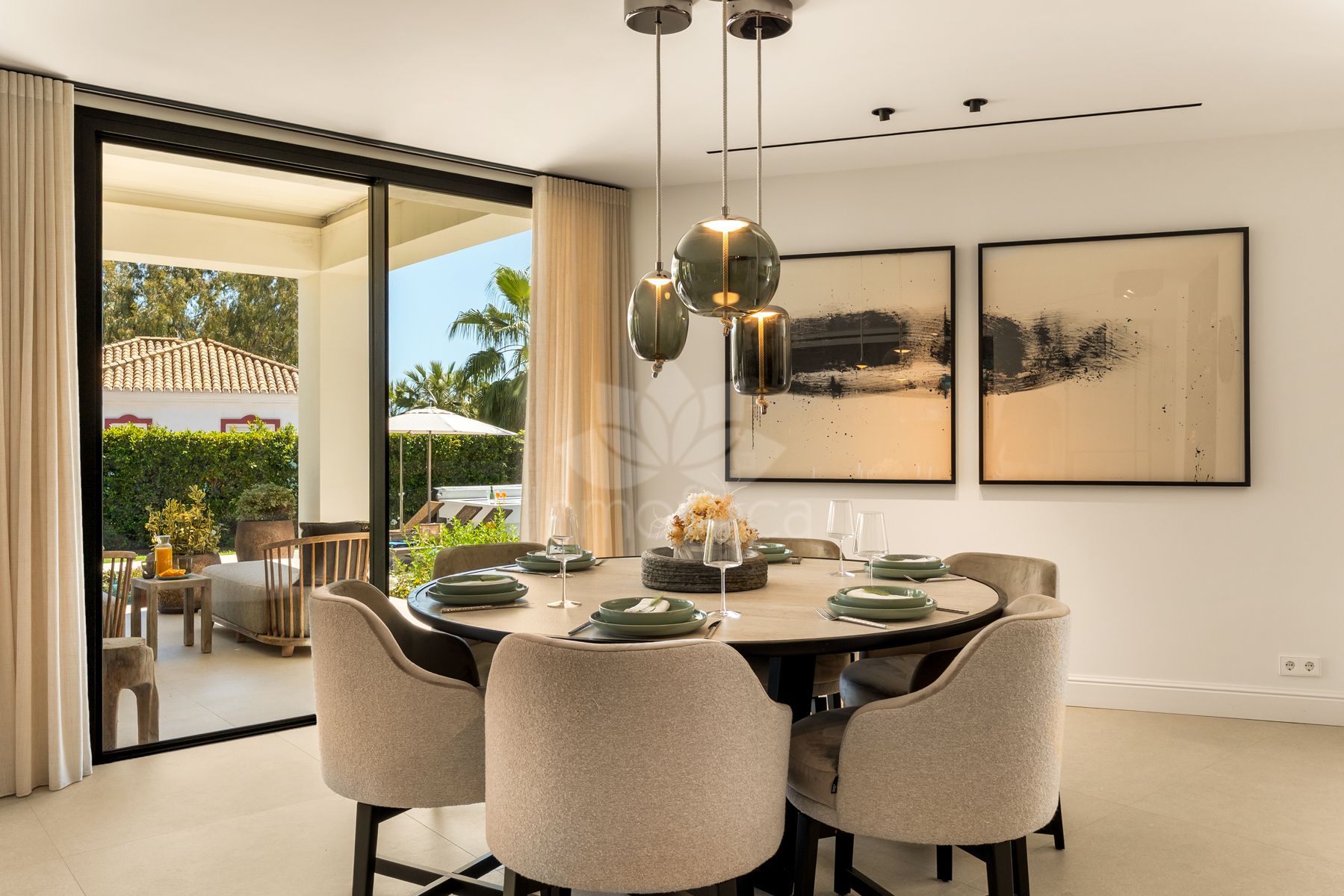 Villa in Los Monteros Playa, Marbella