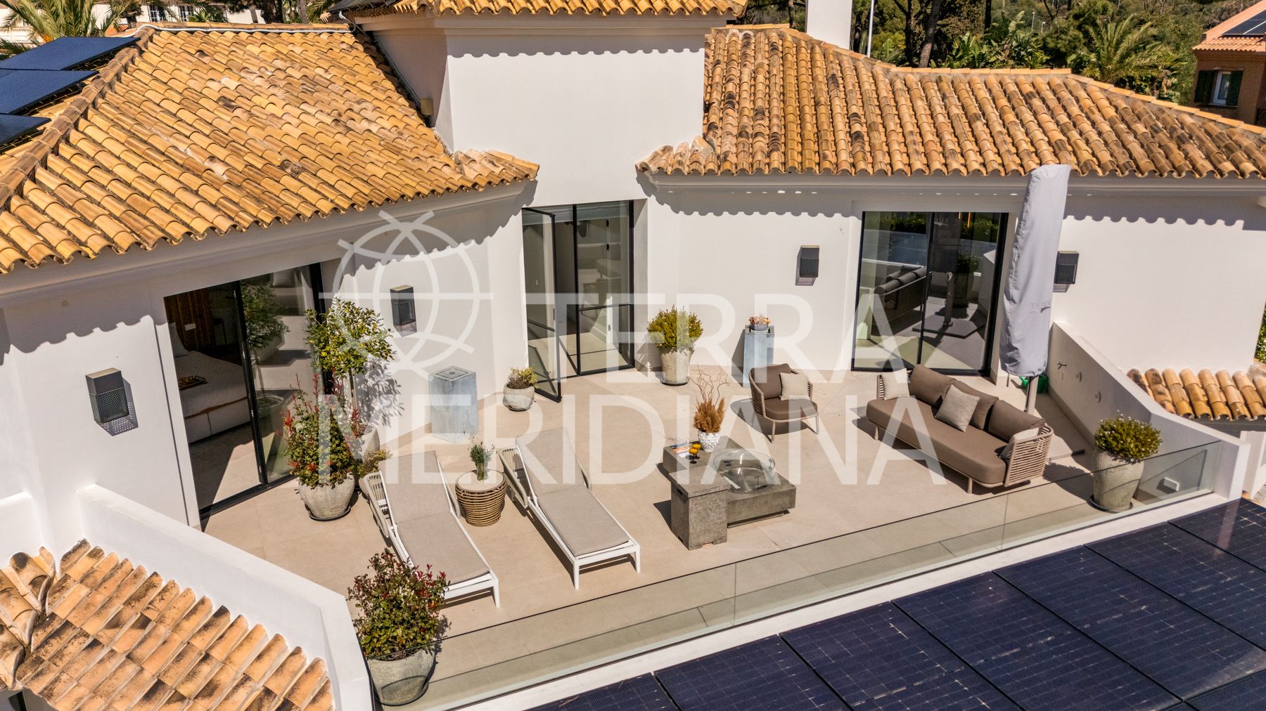 Villa in Los Monteros Playa, Marbella