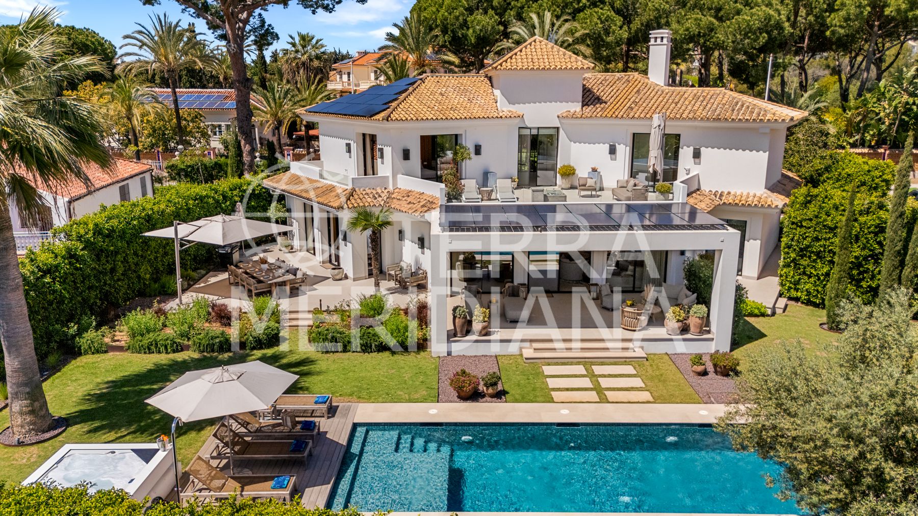 Villa in Los Monteros Playa, Marbella