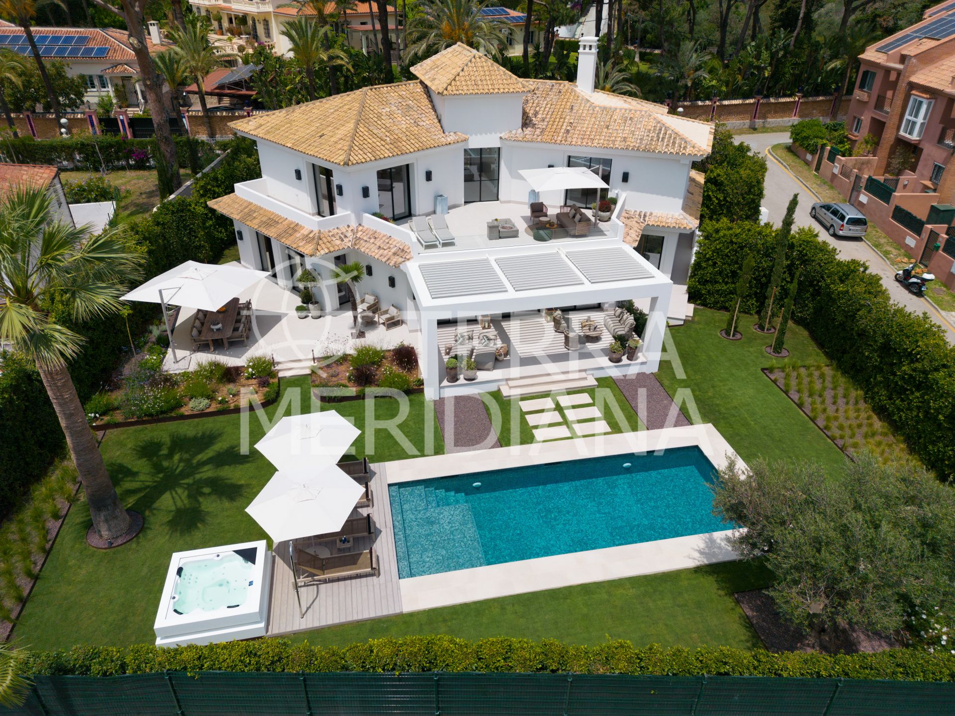 Villa in Los Monteros Playa, Marbella