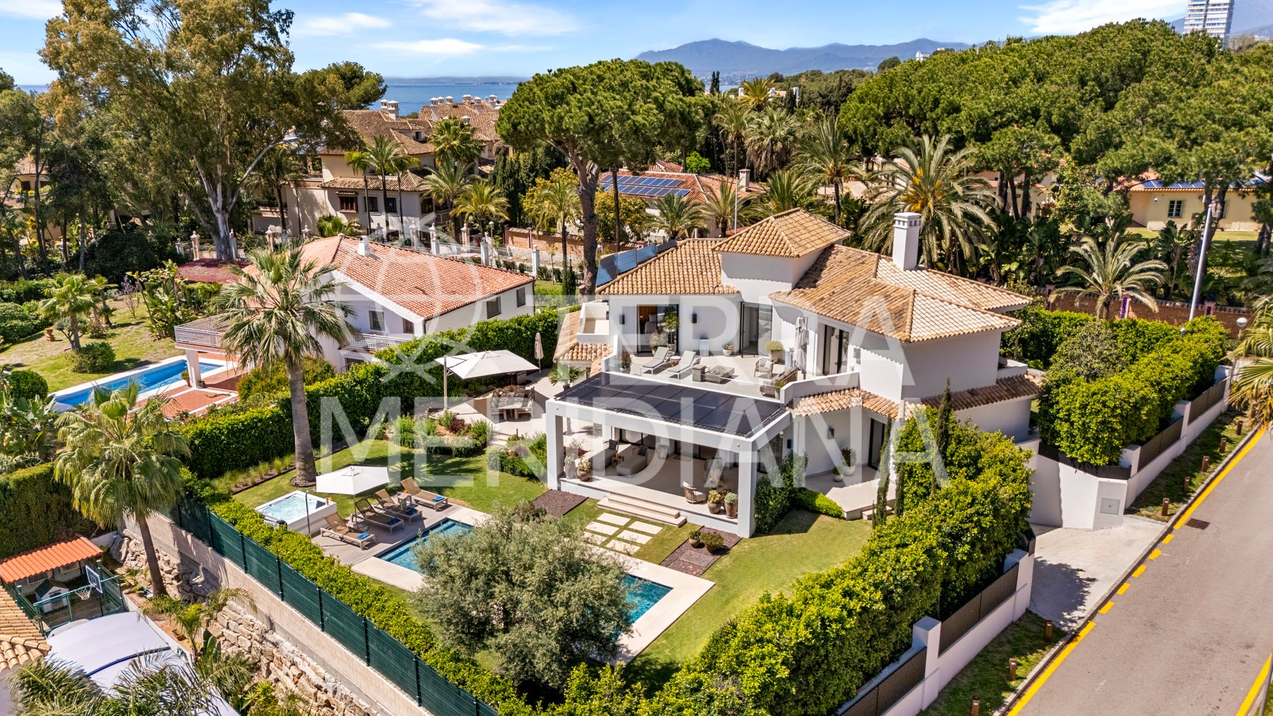 Villa in Los Monteros Playa, Marbella