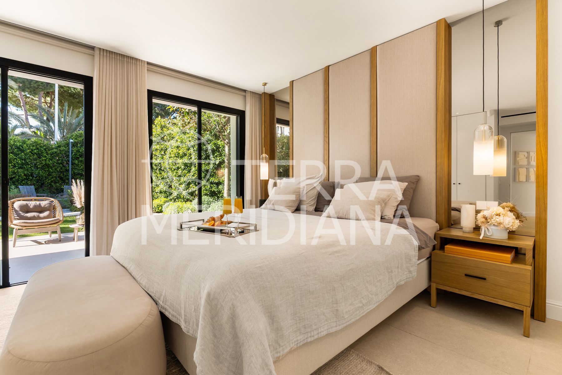 Villa in Los Monteros Playa, Marbella