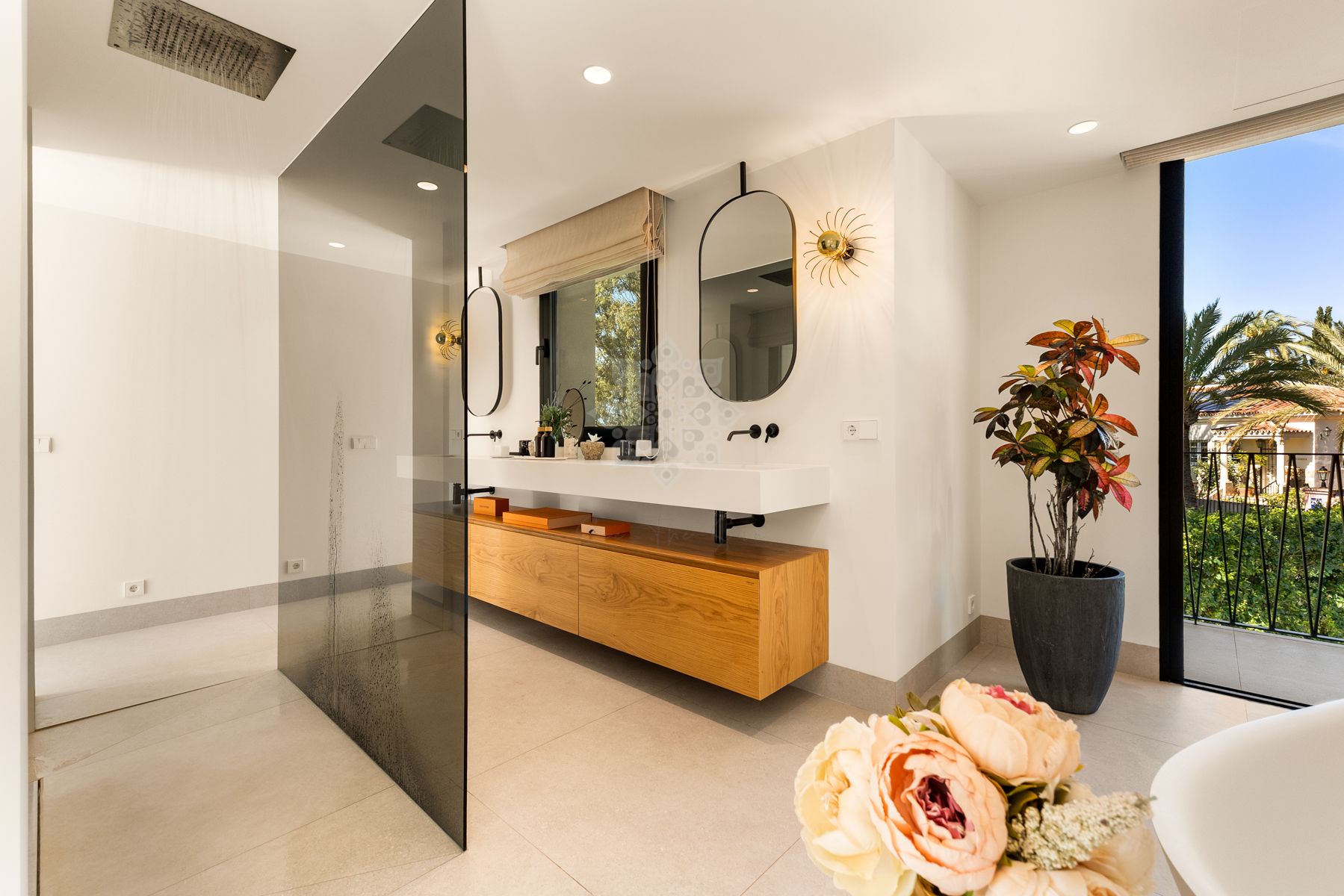 Villa en Los Monteros Playa, Marbella