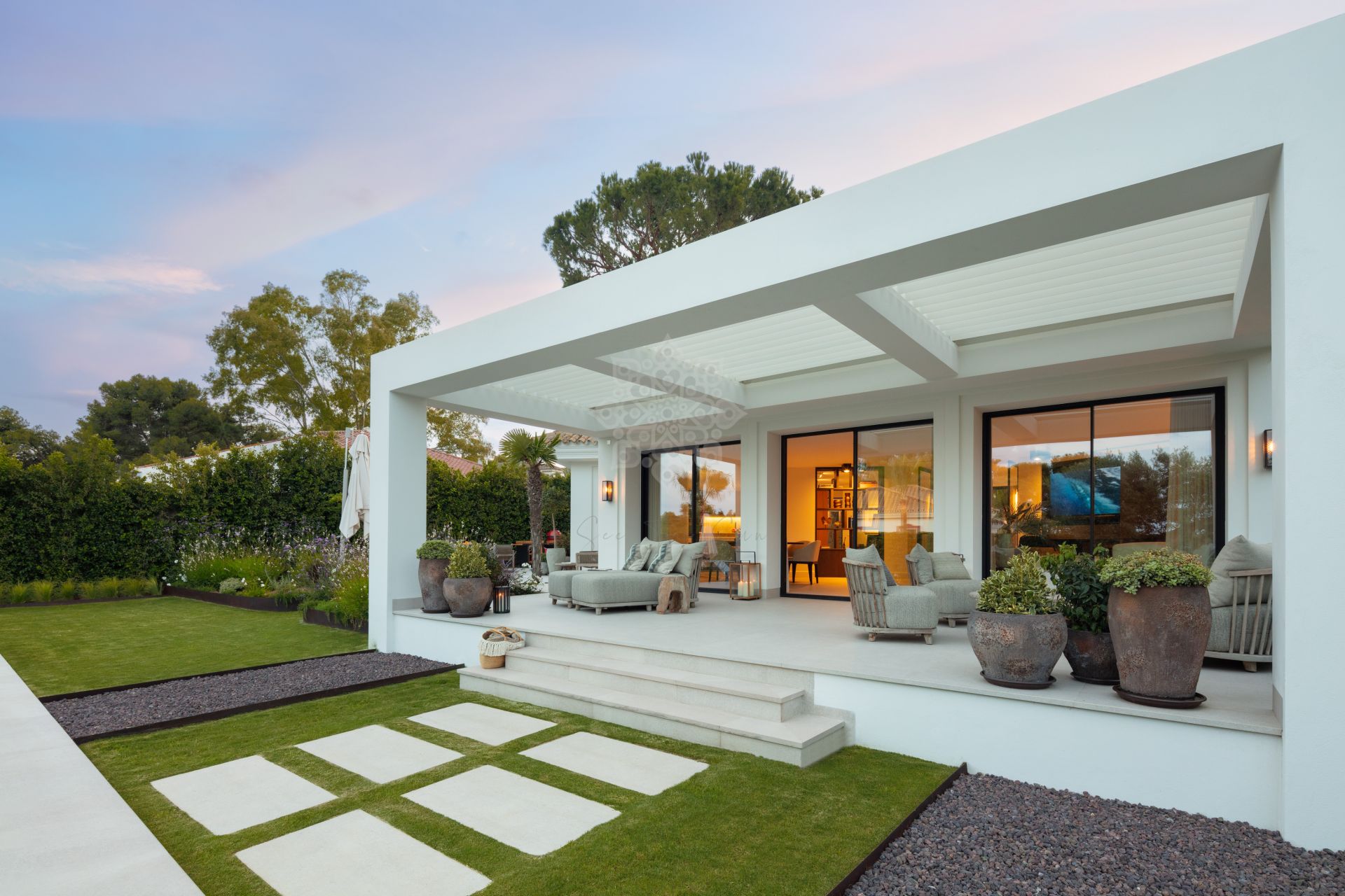 Villa en Los Monteros Playa, Marbella